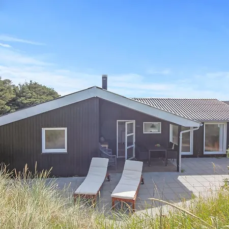 Ingemar - 100m From The Sea By Interhome *